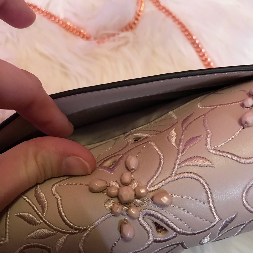 LAST 1!! •Michael Kors• Blush Pink Clutch - Picture 5 of 8